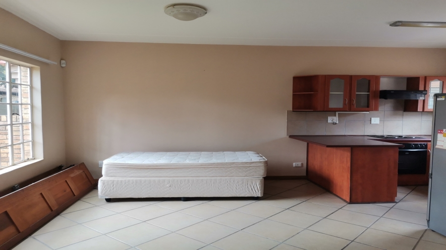 2 Bedroom Property for Sale in Potchefstroom North West